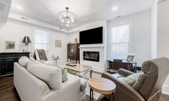 West Fairfax House | 1900s farmhouse with yard games, firepit, & renovated interior - dog-friendly