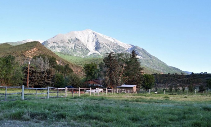 Carbondale Cabin | 1907Creekside Cabin w/hot tub & sauna; bike, hike, ski & fish- Go Back in Time