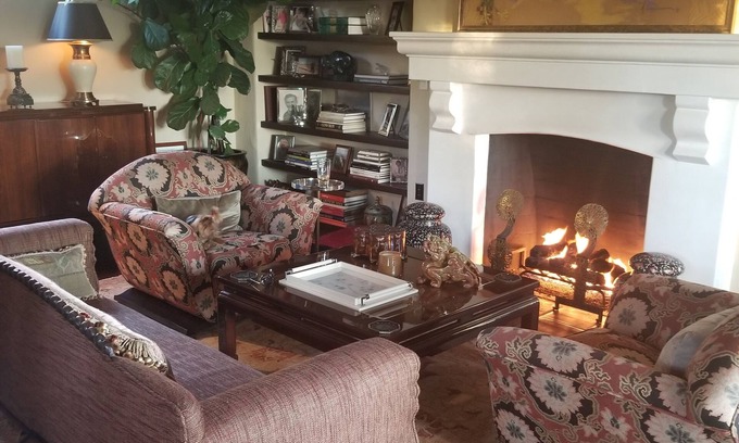 Upper East House | 1920's Spanish Colonial romanic villa, minutes from the beach