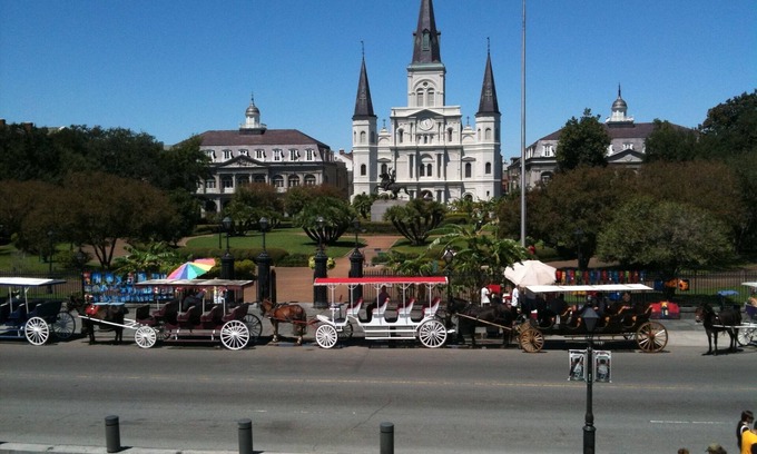 Algiers Point House | 1929 Beautifully Renovated Home 4 Blocks From Ferry to French Quarter