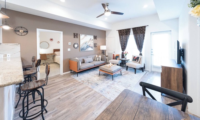 Katy Condo | 1B ~Chic 2-bedroom condo with WiFi, AC in fantastic Katy
