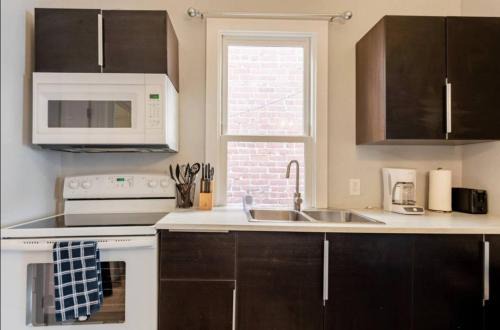 Pacific Terrace Hotel | 1bdrm Gaslamp Conv Cntr - W Parking & 3 Beds #5