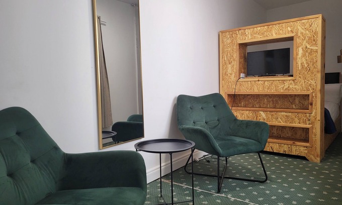 Cork Apartment | 1Bed-ContactlessCheckIn-OutdoorSpace