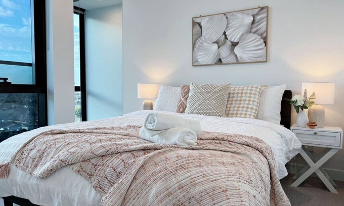 Box Hill Apartment | 1bed1bath NewHome BoxHill 1xx8