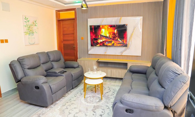 Naivasha Apartment | 1bedroom apartment with Heated Pool, Fitness room &Restaurant Karagita,NAIVASHA