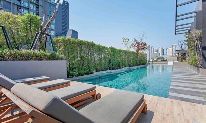 Khlong Toei Apartment | 1Bedroom NearBts 2Beds Checkin24h Pool Gym Fastwifi