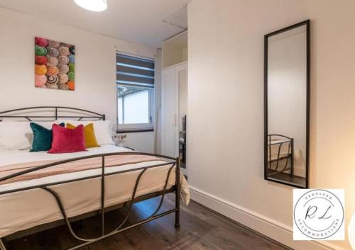 Wigston Apartment | 1br-2guests-freeparking-wifi-tv