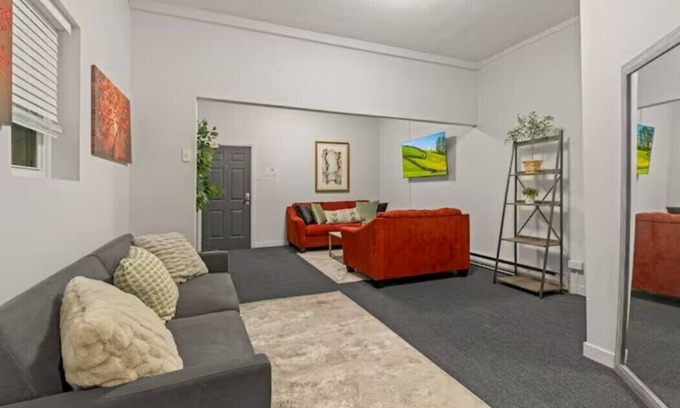 West Philadelphia Apartment | 1BR Apartment close to central philly