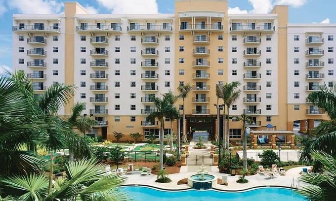 Survey Creek Condo | 1br Condo Mini Golf, Fishing, and Beach Fun!