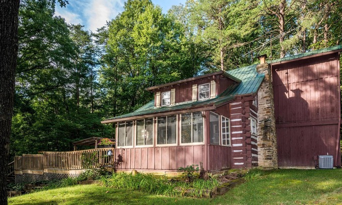 Gnaw Bone Cabin | 1BR + loft, 1BA