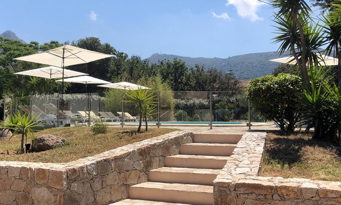 Pigna Apartment | 1km from the beach, S'apartment with terrace in residence with swimming pool
