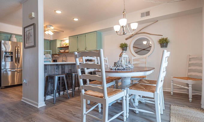 Midtown Ocean City Condo | 1St Fl OC, Md 37th St Condo with Pool and Boat Slip https:/youtu.be/CFZBvvNLQ7g