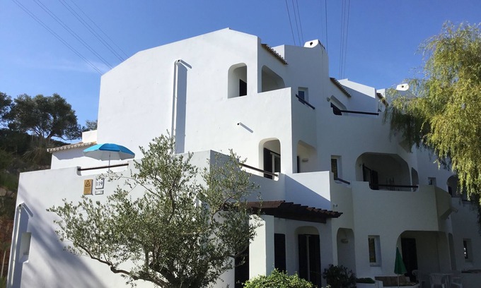 Alpouvar Apartment | 1st Floor apt, extra large South facing balcony, 2 bed/bath + Air Con + Wifi