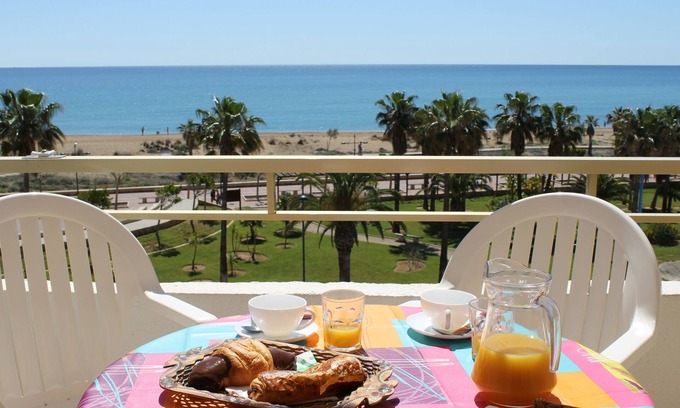 Peniscola Apartment | 1st line apartment, renovated for 4 people