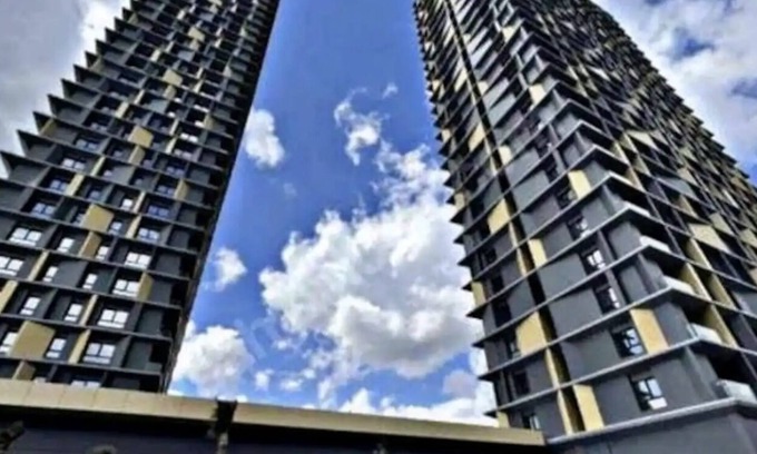 Kucukcekmece Apartment | 2+1 apartmen with balcony at 23 floor