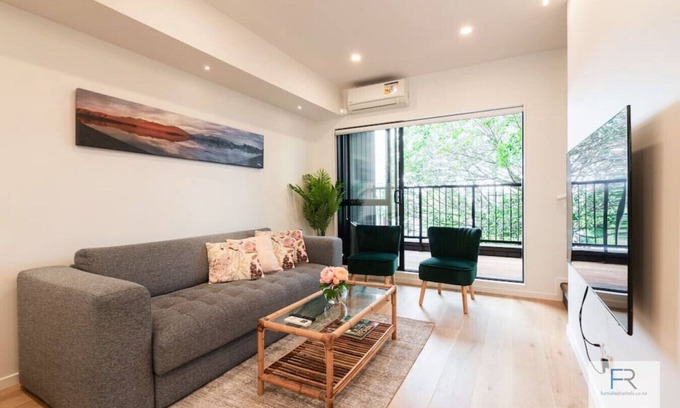 Epsom Apartment | 2-1D Orakau Ave, Epsom