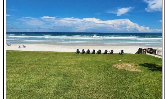 New Smyrna Beach House | 2/2.5 townhome directly on the no-drive beach in New Smyrna