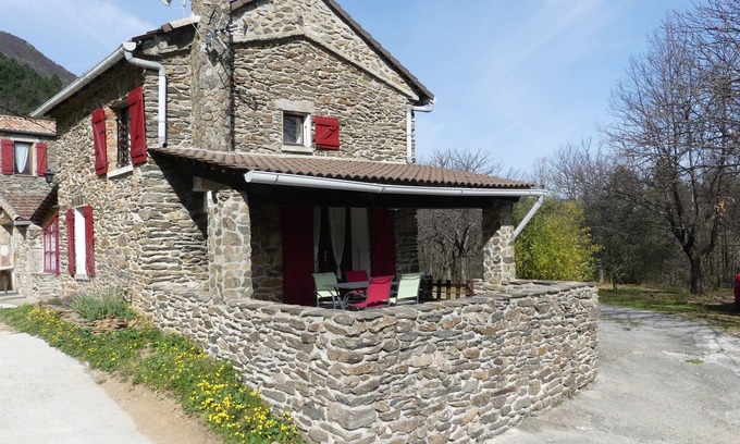 Gravieres Condo | 2/3-person gîte: La Bergerie