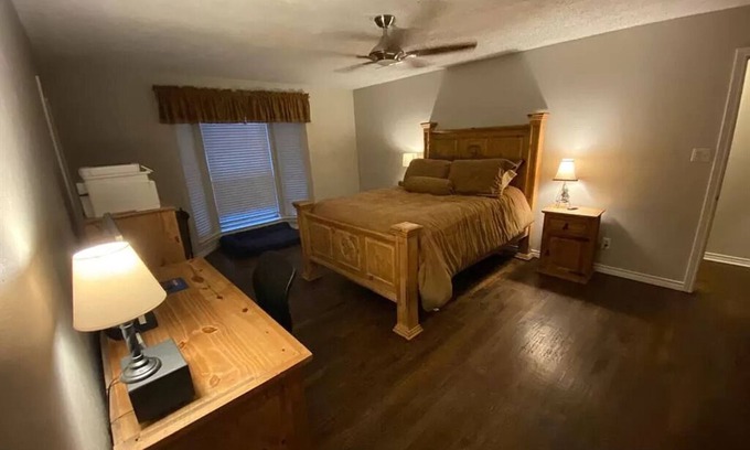 Lucas Other | 2-Acres 5-bed 3-bath home with pool, work shed, pasture for horses