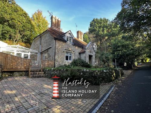 Shanklin House | 2 Apse Castle Cottages