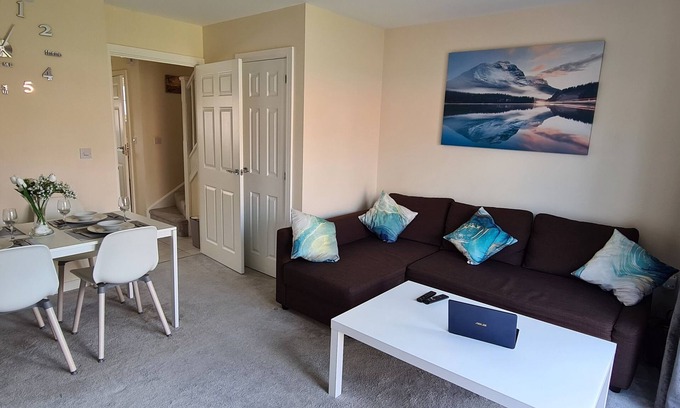 King's Bromley House | 2 badroom house in the great location for exploring around