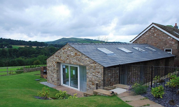 Whaley Bridge Cottage | 2 bedroom accommodation in Whaley Bridge near Buxton