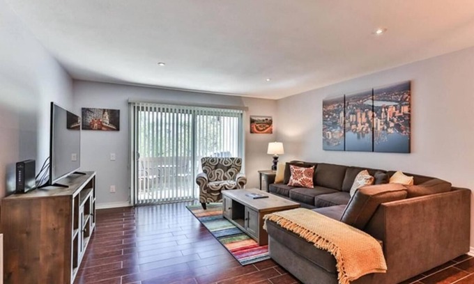 San Carlos House | 2 bed 2.5 bath Lake Murray Condo - Resort-Style Living in La Mesa