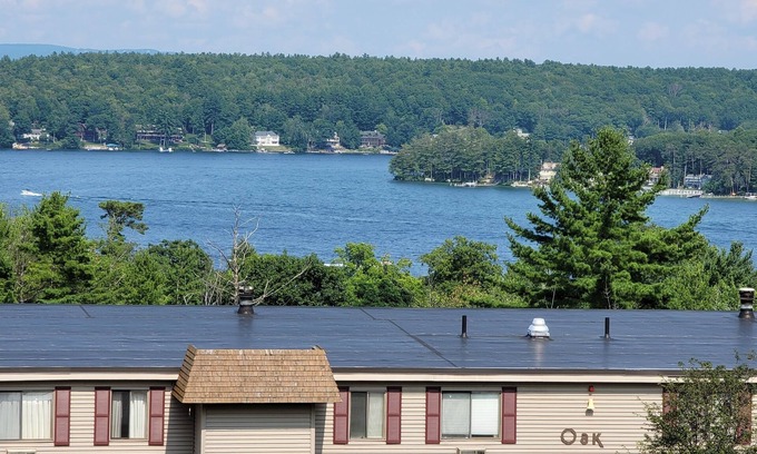 Weirs Beach Condo | 2 bed/2bathroom condo w/pool - 5 min to Weirs Beach, Lake Winnipesaukee