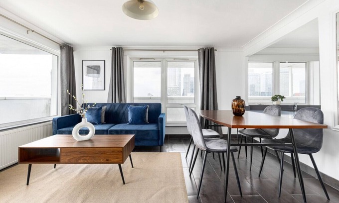 Isle of Dogs Apartment | 2 Bed Apartment in Canary Wharf