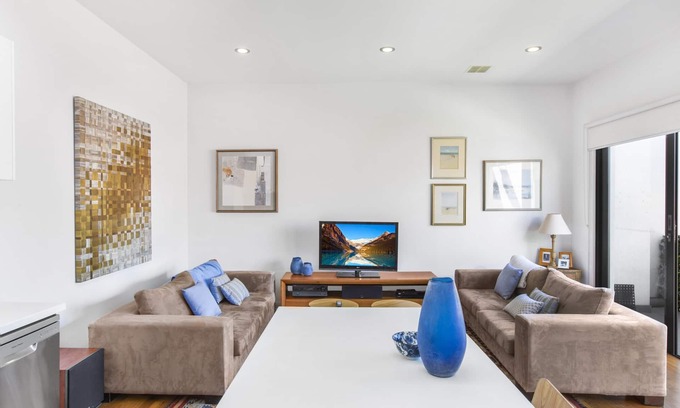 Yarraville Apartment | 2-Bed Apartment with Parking & Balcony Near Trains