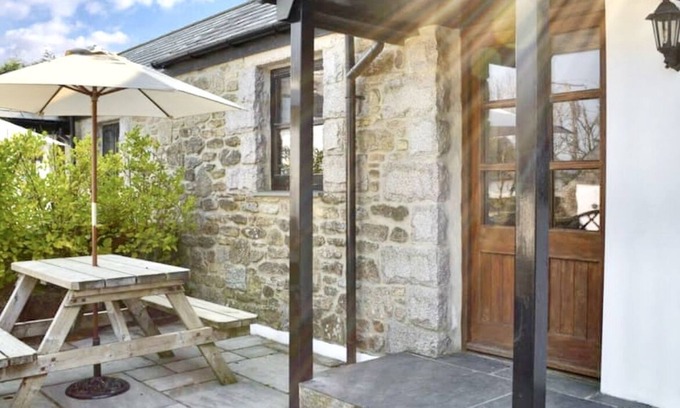 Saint Breward Cottage | 2 Bed, Dog Friendly Cottage, on Bodmin Moor, Cornwall, Old Barn Cottage