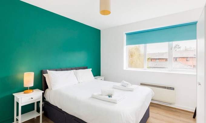 Whitnash Apartment | 2 Bed Flat in Leamington Spa | Pass the Keys