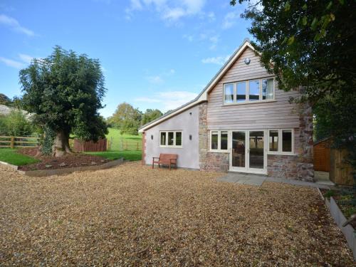 Barrow Gurney House | 2 Bed in Bristol 72582