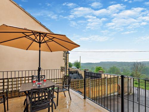 Cinderford House | 2 Bed in Cinderford 94754