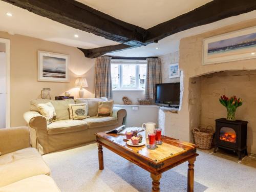 Pitchcombe House | 2 Bed in Evesham 49245