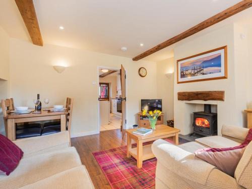 Portinscale House | 2 Bed in Portinscale SZ378