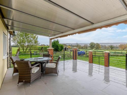 Ottery St Mary House | 2 Bed in Sidmouth LAMBS