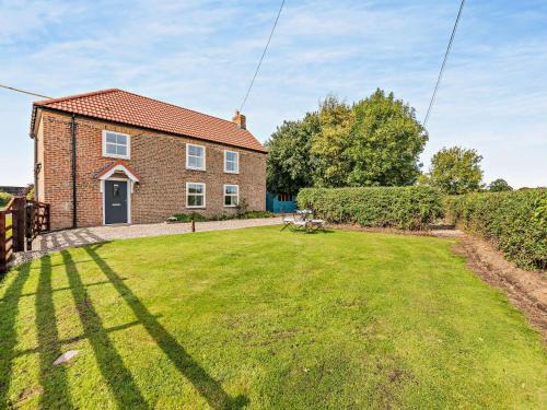 Guyzance House | 2 Bed in Warkworth 93337