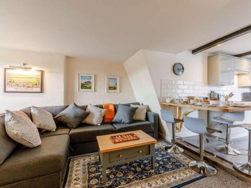 Winchcombe House | 2 Bed in Winchcombe 83182