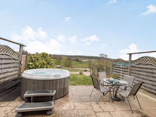 Upper Sapey House | 2 Bed in Worcester CC065