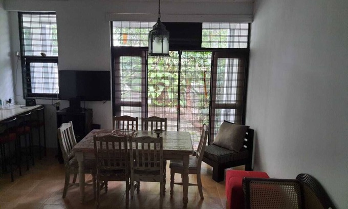 Polgasowita House | 2 bed room clean and cozy, safe and quite lodging away from Colombo traffic.