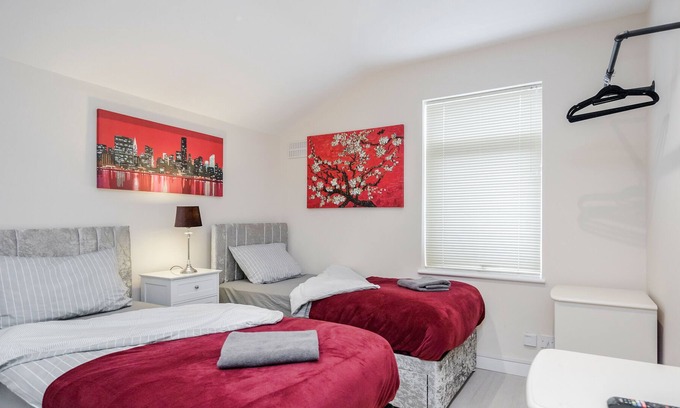Bedford Apartment | 2-Bed Studio in Bedford-Hospital-VictoriaD
