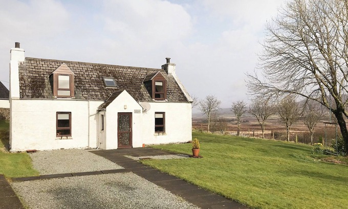 Glengrasco Cottage | 2 bedroom accommodation in Uigshadder near Portree