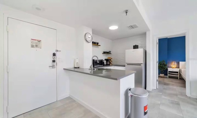 Southwest Orlando Condo | 2 bedrm Condo w/4 beds near Universal and Disney