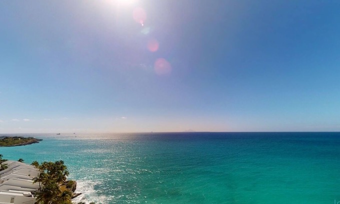 Maho Condo | 2 Bedroom 2.5 Bath Luxury Condo in Cupecoy. Steps to the Beach!