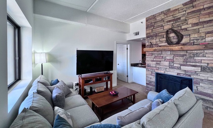 Sugar Mountain Condo | 2 Bedroom, 2 bath condo- Views, pool, hot tub