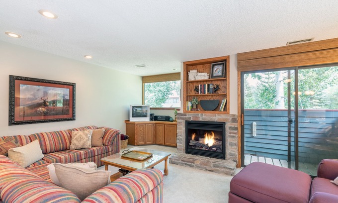 Telluride Condo | 2 Bedroom 2 Bath with Great Ski Access