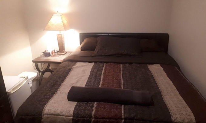 Timberlea Apartment | 2 Bedroom 2 Bathroom Suite in Stoney Creek