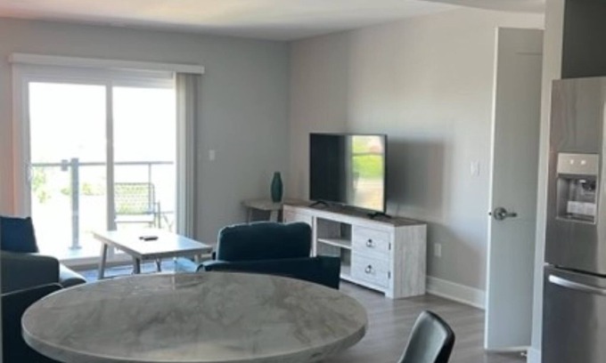 Canandaigua Condo | 2 Bedroom, 2 bathroom condo on Canandaigua Lake