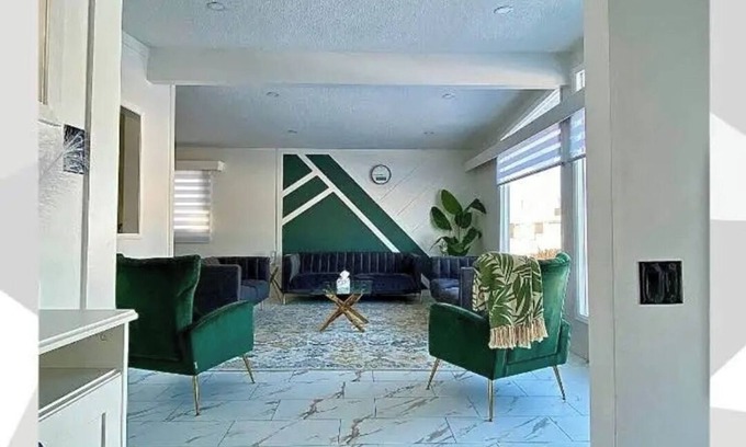 Northeast Edmonton House | 2-bedroom 2 washroom house in Edmonton